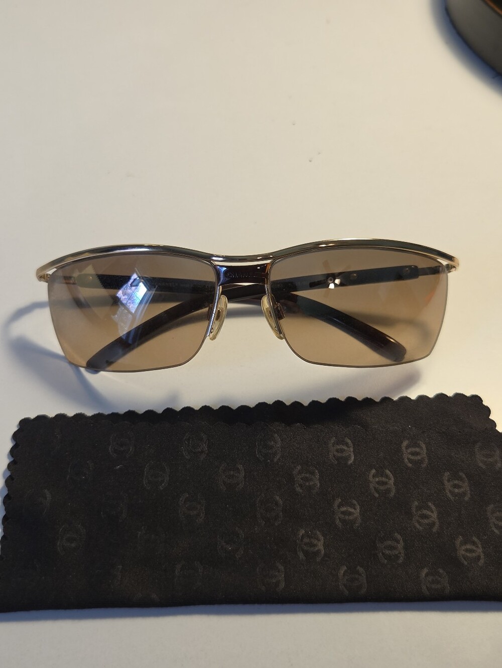 Authentic CHANEL Women's Sunglasses 4083 Vintage Brown Hardware